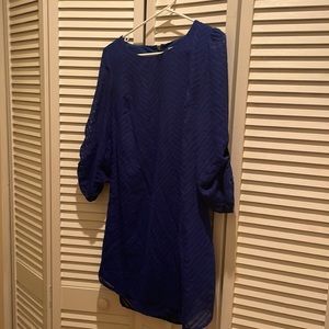 Blue mid sleeve dress with subtle zig zag pattern